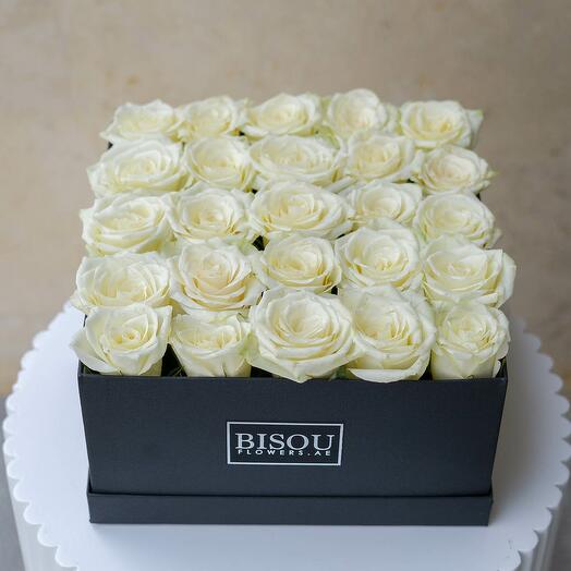 Коробка из 25 роз