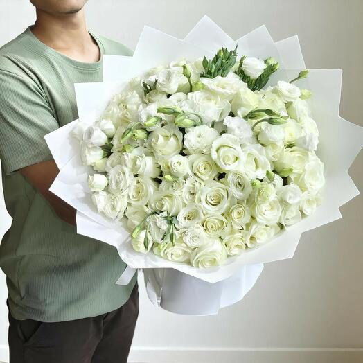 Elegant White Rose Dream Bouquet