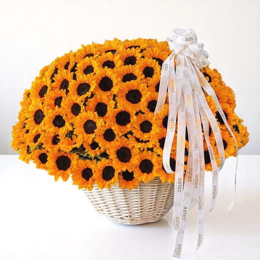 Sunflower Deluxe Basket