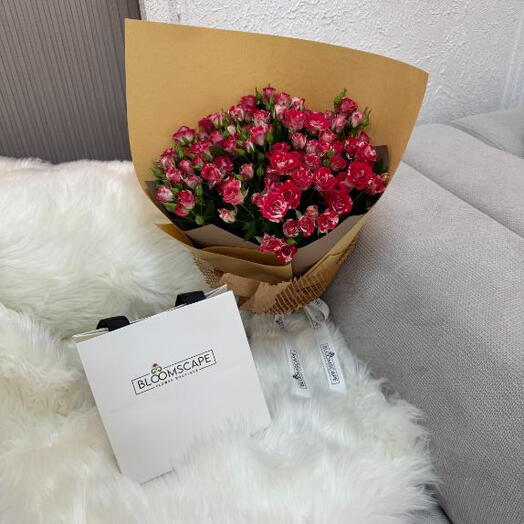 Букет цветов с шипучими конфетами