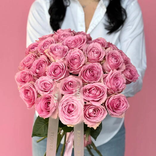 Verve: Большой букет из 48 розовых роз