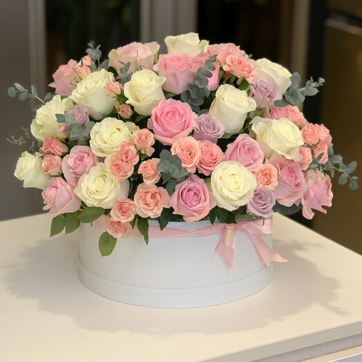 Boîte de fleurs pastel premium