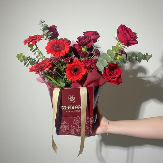 Букет Red Divine