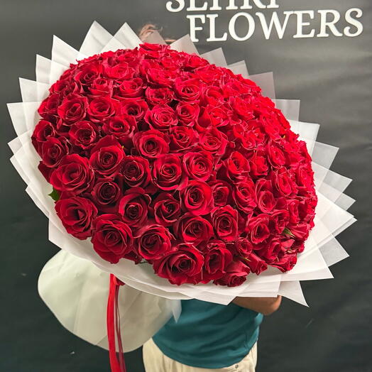 100 Red Roses Bouquet