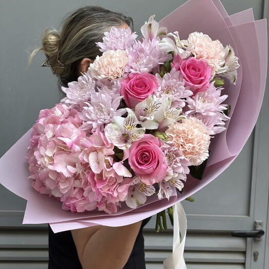 Fuchsia Bloom Boquet