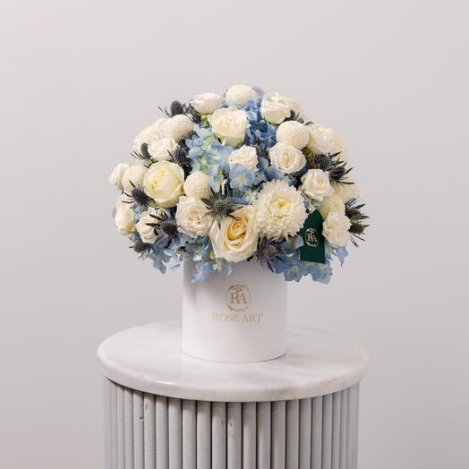 Blue   White Roses Box