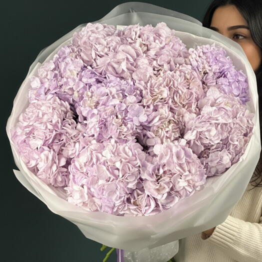 9 Lavender Premium Hydrangea Bouquet