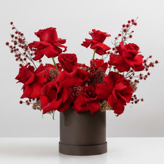 Caja elegante de 11 rosas rojas