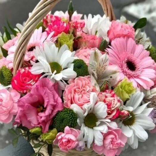 Laretta Flowers in basket