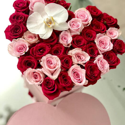 Цветы в коробке 2