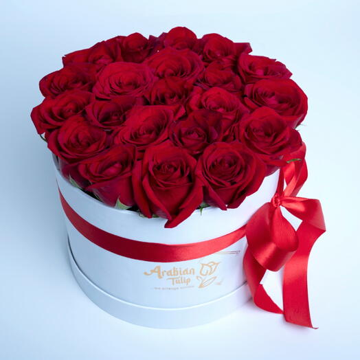 21 Red Roses Arranged In A White Box-1081