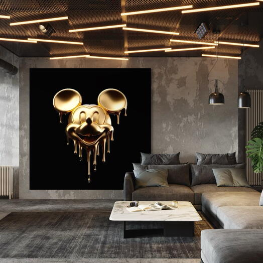 Mickey in Dubai ^^ completely hand painted