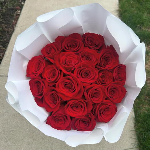 Premium 20 Red Roses Bouquet