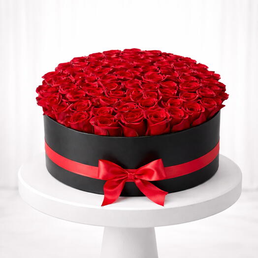 Classic Romance  – 51 Red Roses