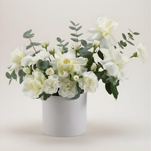 Белая коробка любви