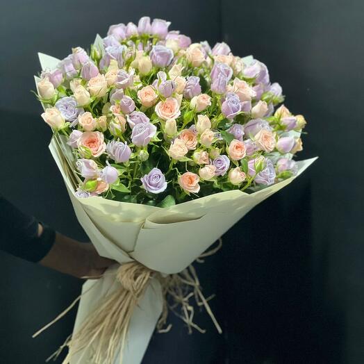 21 Mixed Baby Roses Bouquets-659