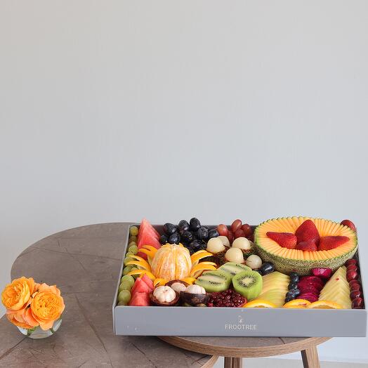 Edible Elegance Fruits Tray