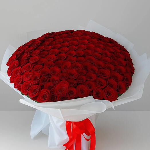 Eternal Flame | 201 Red Roses — A Luxurious Bouquet to Offer