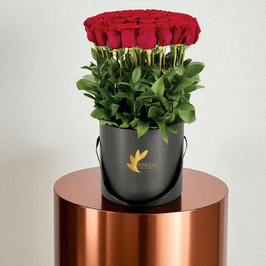 Standing Red Roses in Box