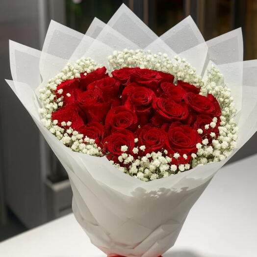Букет красных роз подарок на годовщину