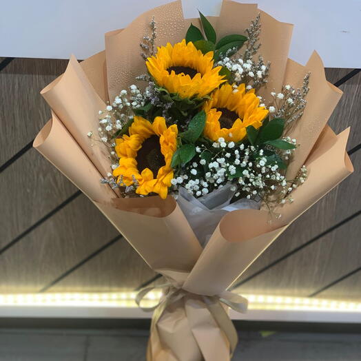 باقة عباد الشمس 4