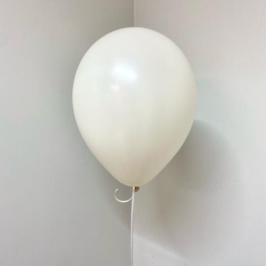 White ballon 12