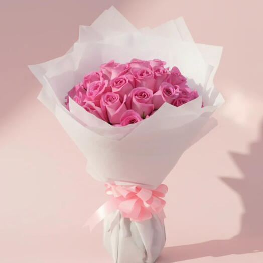 Розовая роза 25