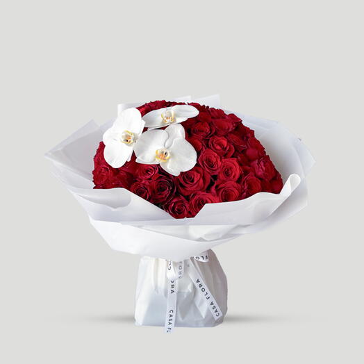 Роскошное объятие