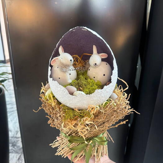 Composición de Pascua "Nice family"