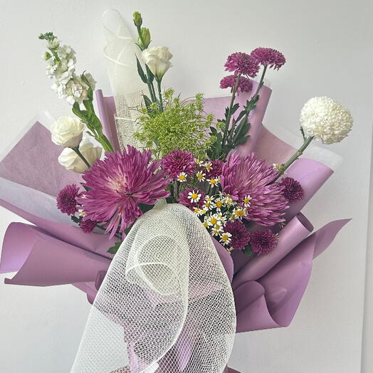 باقة أزهار مختلطة حلم الخزامى