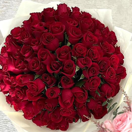 Bouquet of Red roses