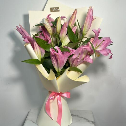 Pink Lilly Bouquet 525