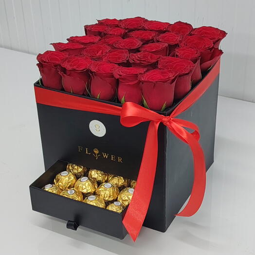 25 rosas rojas y 16 chocolates Ferrero Rocher
