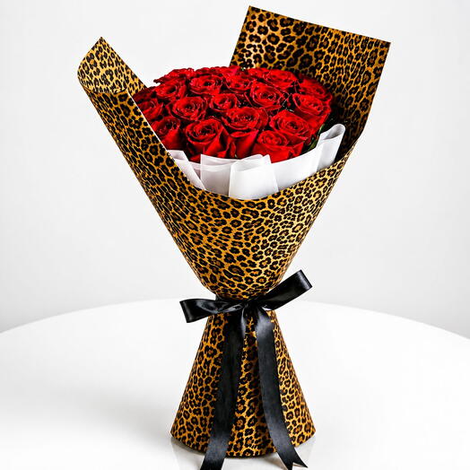 Pour la maman la plus forte : Bouquet de luxe de 21 roses rouges | Livraison à Dubaï