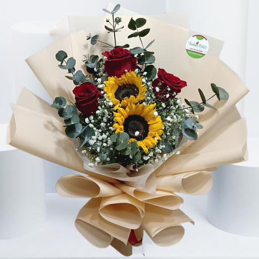 Букет "Солнцем поцелованная любовь"