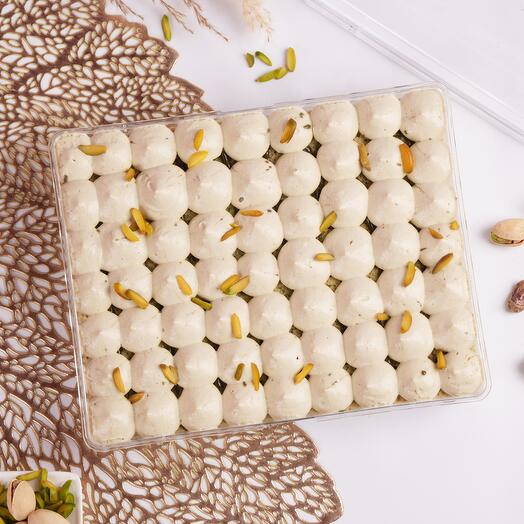 Gâteau tres leches à la pistache