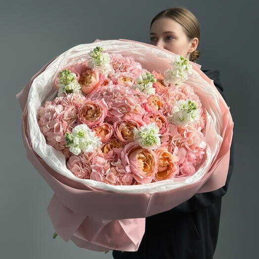 Matthiola hydrangeas and premium garden roses bouquet