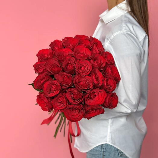 Royal: Ramo M de 50 rosas rojas