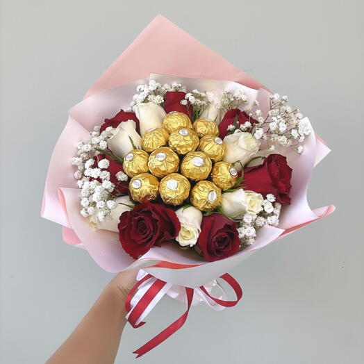 Lovely Roses Bouquet
