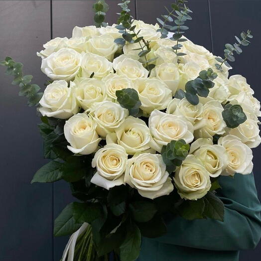 51 White Rose Hand tide Bouquet