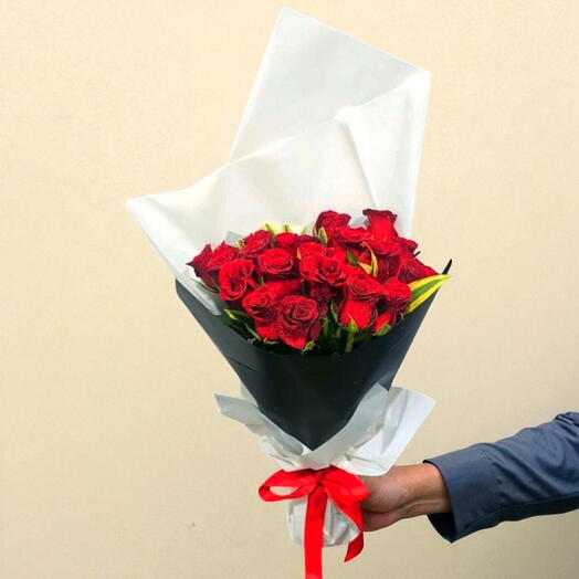 Bouquet Of Red Roses