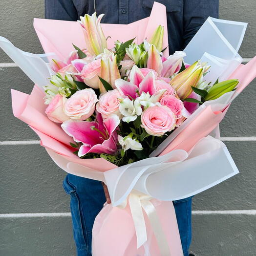 Luxuries blossoms lily bouquet