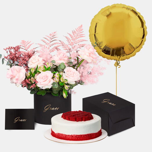 Фламинго в коробке с тортом «Красный бархат» набор