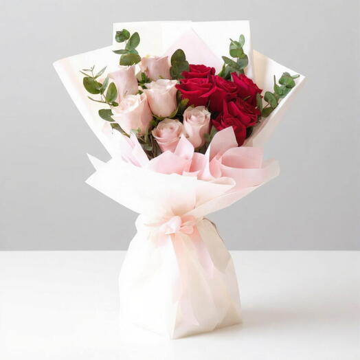 12 Red   Pink Roses Bouquet