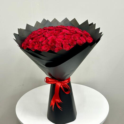100 Red roses in black wrapping