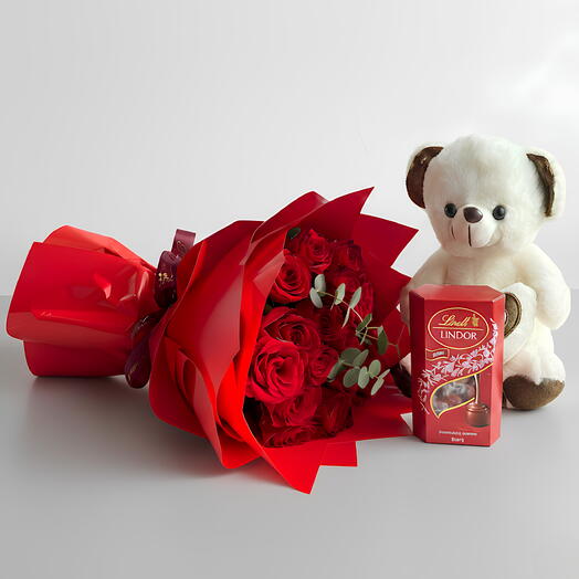 Amor de San Valentín | Rosas rojas y osito de peluche