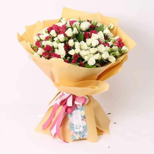 50 Baby Roses Bouquet