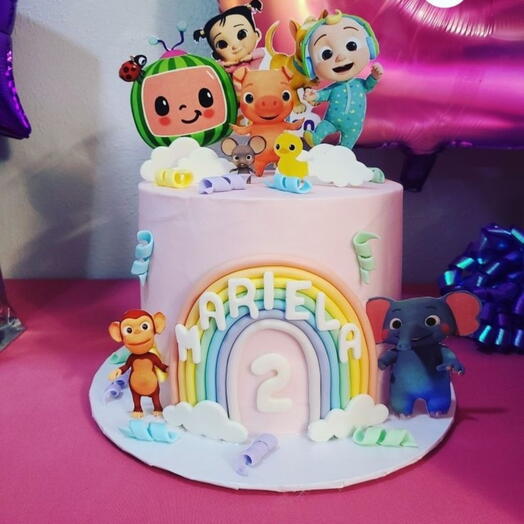 Тематический торт для детей