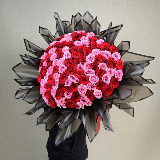 101 красных и розовых роз  1148