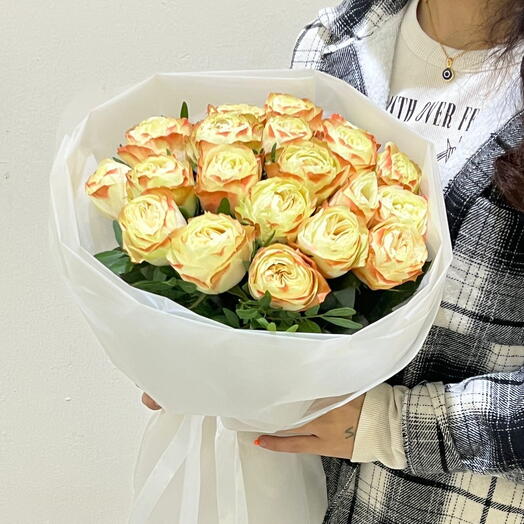 Rosa melocotón tipo jardín